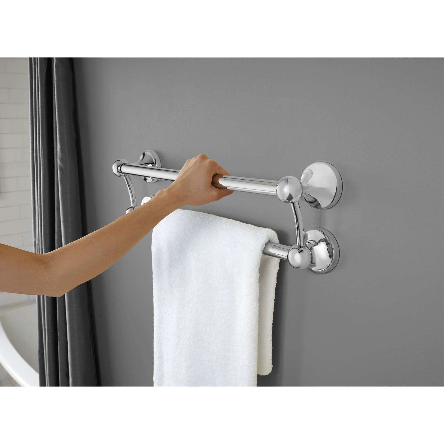 Delta 20.5 In. L Stainless Steel Towel Bar With Assist Bar 7 Delta 20.5 In. L Stainless Steel Towel Bar With Assist Bar - Image 5